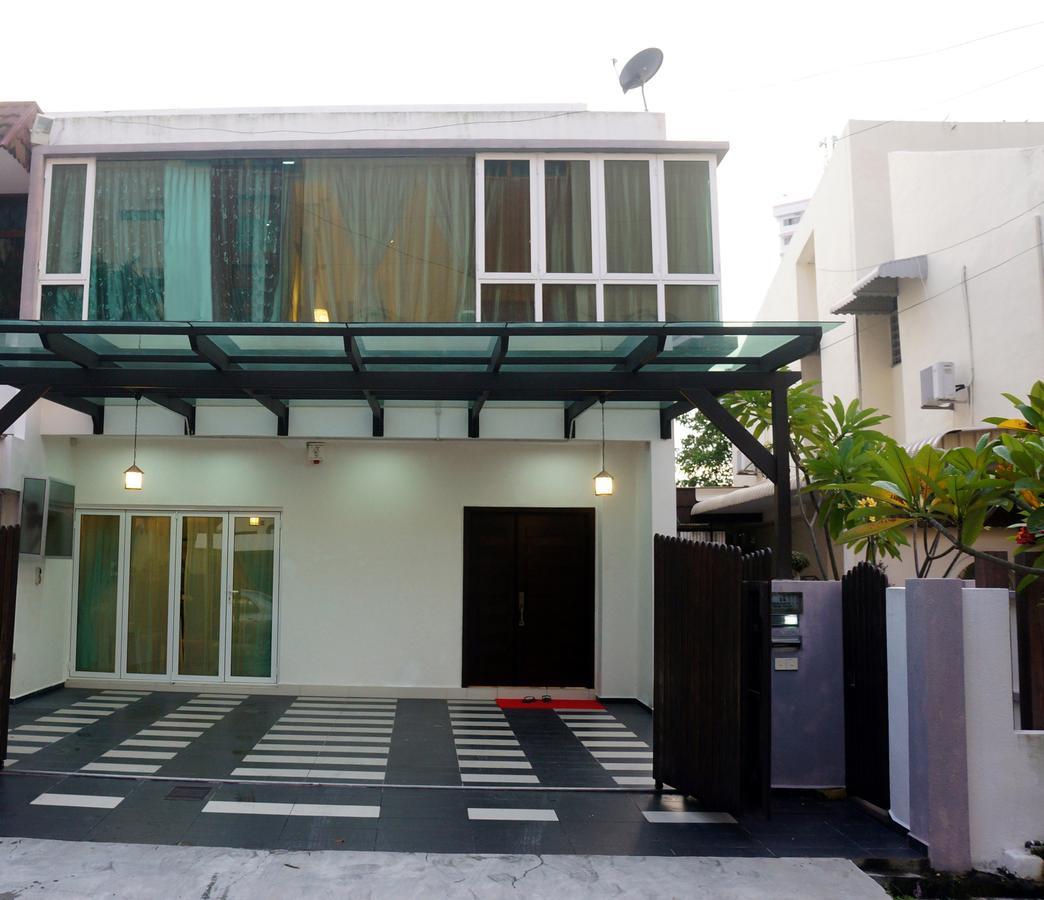 Gurney Luxe Inn George Town Exterior foto